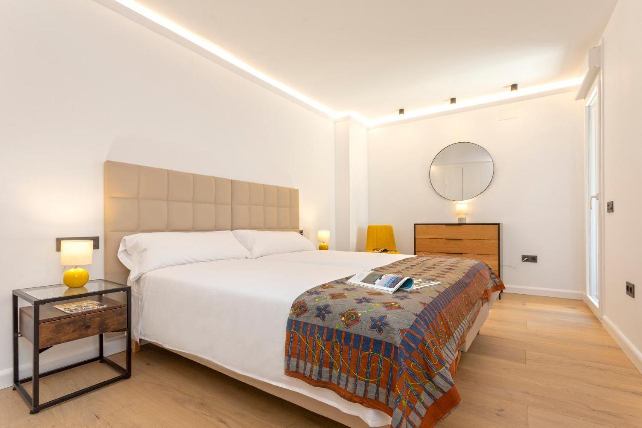 Apartamento Malagueta Luz By Renthas Málaga Exterior foto